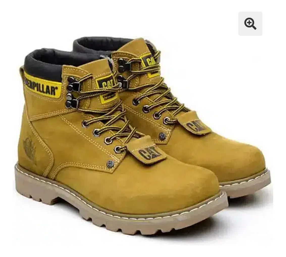 BUTY CATERPILLAR 850: SIŁA I STYL NA KAŻDYM TERENIE